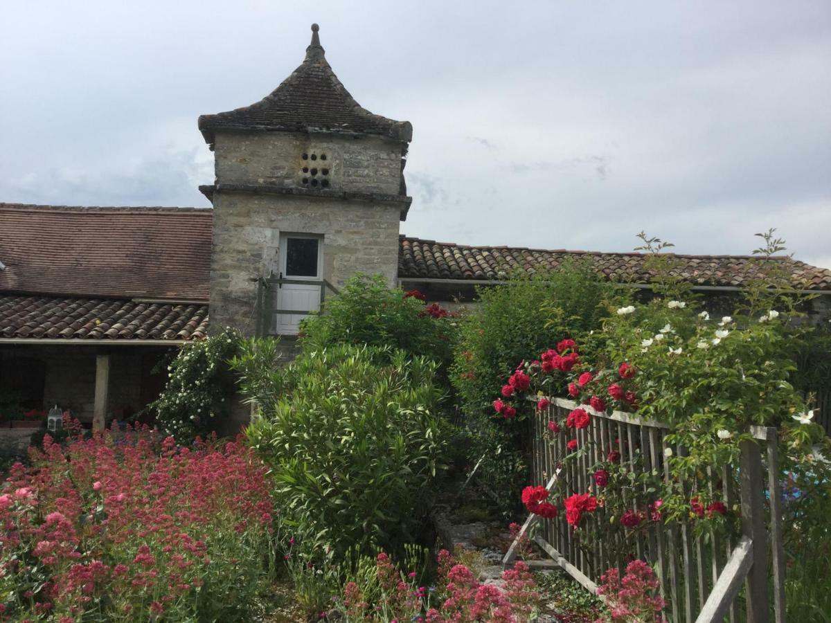 Les Gites Perard Caylus Ngoại thất bức ảnh